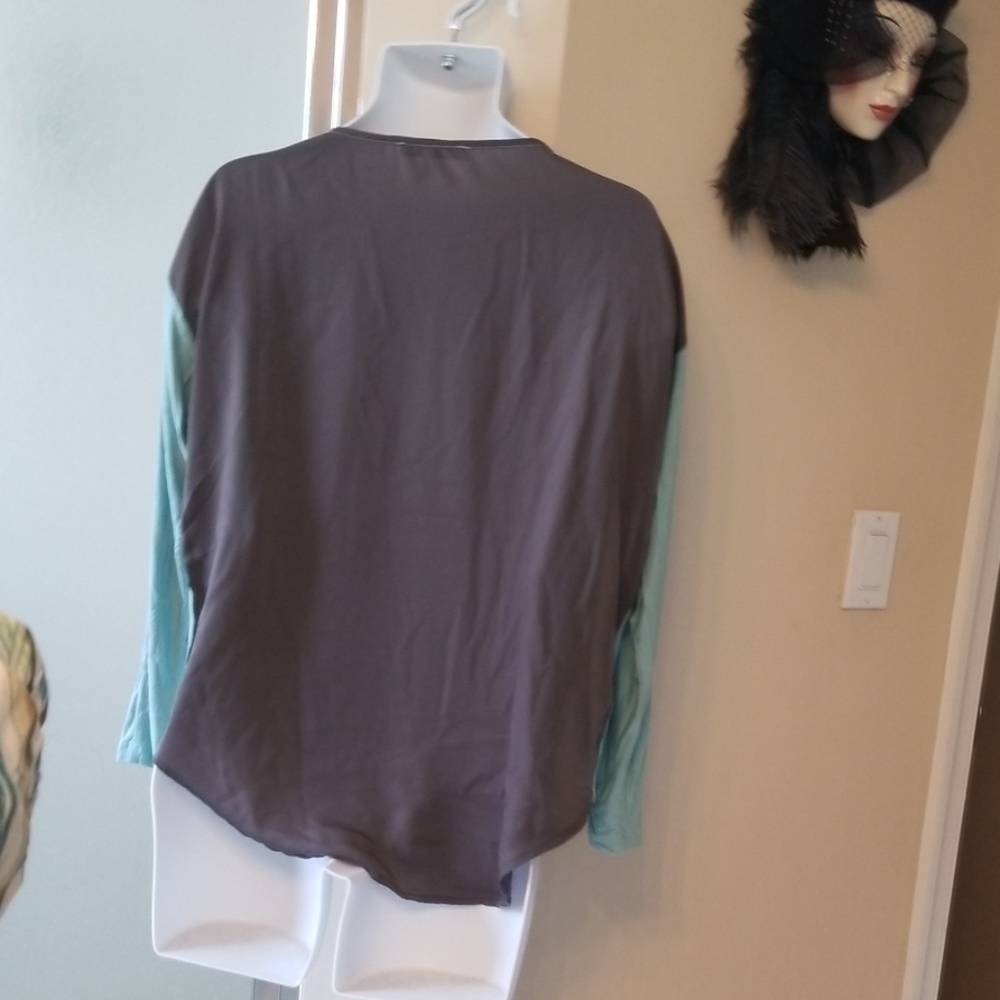 Lisa Rinna Collection Blouse - Picture 3 of 5